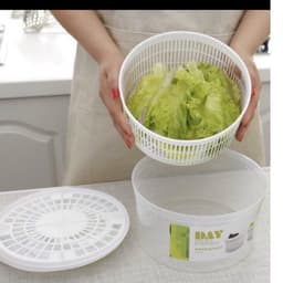 Rổ quay rau chính hãng làm ráo rau ngay tức thì, giữ được độ tươi lâu của thực phẩm 2