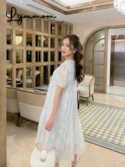 Váy đầm bầu chất liệu tơ thêu Hàn thoáng mát thiết kế dáng xòe tay chuông vai ngọc LYMMOM VB012 7
