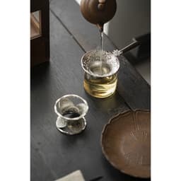 Bộ lọc trà tử sa có tay cầm và giá đỡ chất liệu bằng đồng pha trà tiện lợi sang trọng - HVL TEA 6