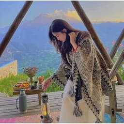 Khăn Áo Choàng Len Thổ Cẩm Nữ Mùa Thu Đông Kiểu Khoác Ngoài Chất Len Móc Dày Ấm🌏FREE SHIP🌎 Thời Trang Du Mục  9