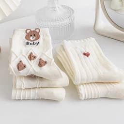 Set 5 Đôi Tất Nữ Cổ Cao Gấu Trắng Chữ B Dễ Thương Hàn Quốc TT25 4