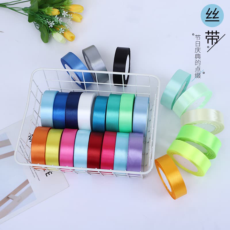 Cuộn duy băng vải lụa satin bản 2cm, 4cm dài 22m trang trí, làm nơ, gói quà, thiệp handmade, decor HOMMES