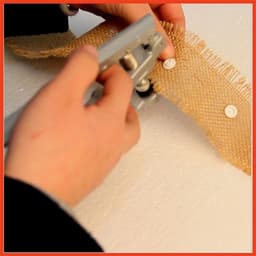 Kìm bấm nút áo mưa nút nhựa Size T3 T5 T8 Bấm lên vải được 4