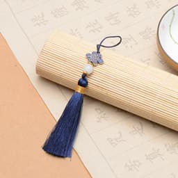 (COMBO 5) DÂY ĐỒNG TÂM KẾT CHỈ VÀNG - Móc Khóa Tua Rua Cổ Phong Đạo Cụ Chụp Ảnh Quà Tặng Treo Trang Trí 8