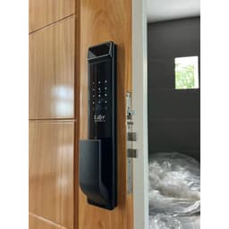 'Khóa điện tử vân tay Face ID Laffer FD02 nhận diện mặt cực nhạy - Bảo vệ an toàn 3 năm, ứng dụng TTLOCK' 5