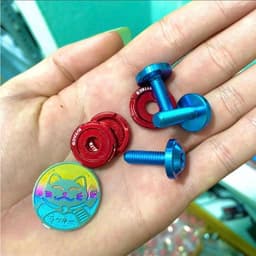 Combo mặt nạ 3 lổ kèm ốc saylaya , ốc titan kèm mèo titan gắng cho sirius 5