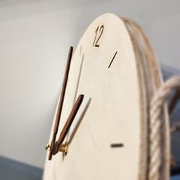 Đồng hồ treo tường bằng gỗ vintage đơn giản UMASO (kèm núm và dây treo) 4