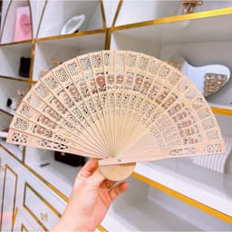 Quạt gỗ, Quạt cổ trang gỗ thơm 2