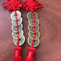 Dây 5 Đồng Xu Ngũ Đế. Dây đồng xu ngũ đế, dây đồng xu phong thủy chiêu tài lộc. Tiền xu Ngũ Đế (xâu 5 đồng xu) 7