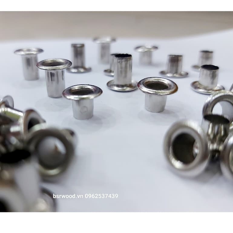 Khoen ore mắt cáo 5mm Chân cao 10mm Khuy luồn oze Khuy đột bạt,khoen bạt  Bằng sắt xi Màu bạc Có long đền