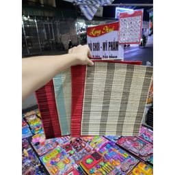 Mành tăm nhiều màu làm khăn trải bàn, để dao dĩa, làm phụ kiện trang trí, bối cảnh chụp ảnh 1