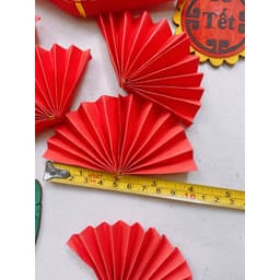 Set 5 quạt giấy màu đỏ size 15cm,20cm ( nửa quạt) Decor 5