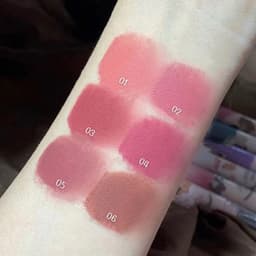 Son kem nhung lì bền màu CAPUVINI Little Bear Is Busy With Lip Cream 3