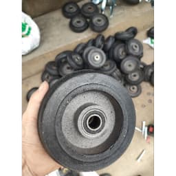 [KKTHN] Bánh Cao Su Gang Đường Kính 15Cm Chịu Tải Trung Cho Xe Kéo, Xe Đẩy, Xe Bánh Mì 1