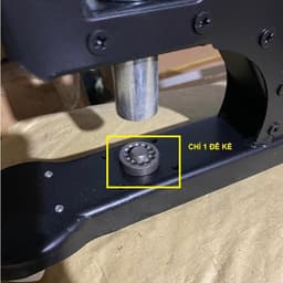 Đế kê để đóng khoen mắt cáo chẻ bông Size khoen 10mm (10ly) Chuyên dùng cho máy đóng khoen trung quốc 3
