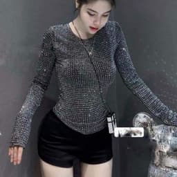 Áo Thun ĐÍnh Đá Tay Dài Bigsize LIMO Áo Thun Nữ Form Ôm Body Đẹp Dễ Thương Áo Thun Kim Tuyến Đá Đẹp Dễ Thương MS009 3