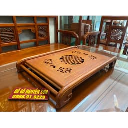 khay trà gỗ hương đá chân cuốn kích thước 54*35*8cm 1