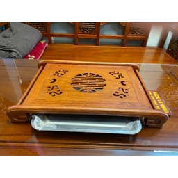 khay trà gỗ hương đá chân cuốn kích thước 54*35*8cm 3