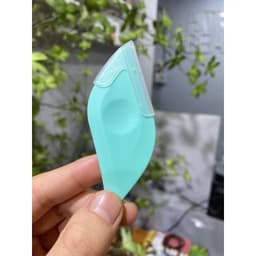 Dao cạo lông mày, lông mặt có vỏ bảo vệ cầm tay tiện lợi sắc bén - Hity Beauty 6