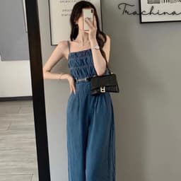 Jumpsuit Bò 2 Dây Dáng Lửng Tặng Kèm Đai Hàng Quảng Châu 1