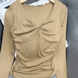 Áo Thun Tay Dài Nữ Bigsize Xoắn Trước LIMO Áo Thun Nữ Dài Tay 45-85Kg Ôm Body Dễ Thương MS085 Áo Kiểu Cổ V Xinh 5