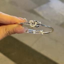 Vòng Tay Titan Nữ Hình Bướm Trái Tim Chữ Phúc - Lắc Tay Kiềng Cứng Thời Trang Thả Charm Điều Chỉnh Size 6