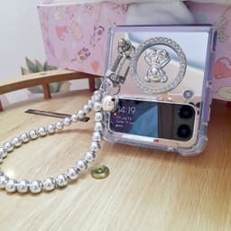 [HÌNH THẬT CÓ SẴN] Ốp Z Flip 8 - Flip 7 - Flip 6 - Flip5 5G tráng gương chống sốc vòng đá charm gấu kèm dây dễ thương 3