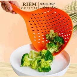 Thìa nhúng mì vớt đồ ăn - Thìa lỗ nhựa vớt đồ ăn dễ dàng và an toàn, vá vớt đồ ăn nhà bếp, nhatle.store2 3