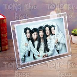 Khung Ảnh Kính ILLIT Nhiều Mẫu Idol Kpop Kèm Ảnh Thần Tượng Trang Trí Để Bàn Quà Tặng Fan 2