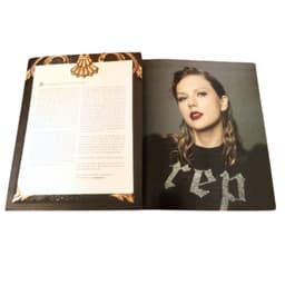 Album/ PHOTOBOOK TAYLOR SWIFT - reputation (volume 1) 4