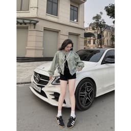 Áo khoác jeans dáng crotop tay dài, khoác bò khoá ngang ngực màu siêu xinh 1