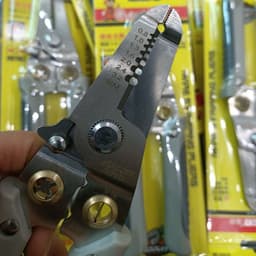 Kìm tuốt dây điện đa năng 7in1,kìm điện đa năng bằng thép không gỉ 2