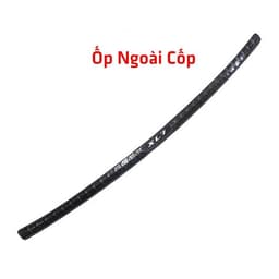 Ốp chống trầy cốp xe Mitsubishi XL7 2019-2022 thép không gỉ vân Cacbon bảo vệ xe 3