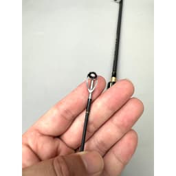 "Cần Lure Daiwa FR200 Nội Địa - Máy Ngang Có Tiếng Drag Click Chất Lượng" 2