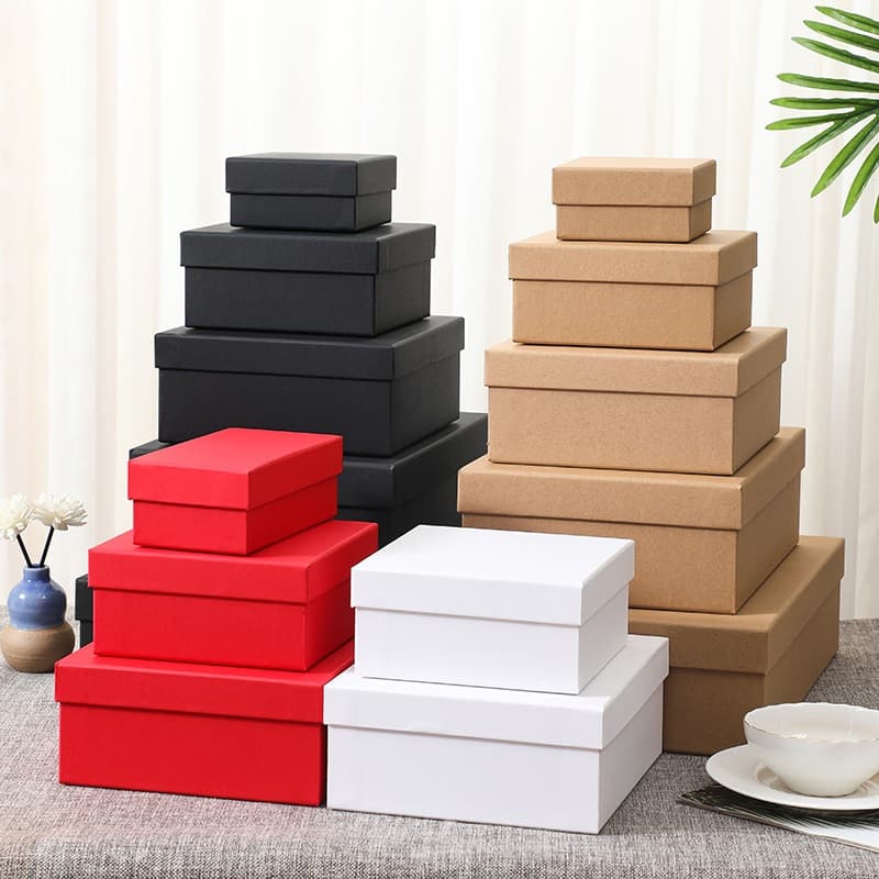 Hộp đựng quà tặng đầy đủ kích thước với màu sắc đa dạng để bạn dễ dàng lựa chọn - HMHQ