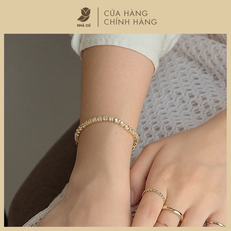 Vòng Tay NHÀ CÚ Vuông Đá Nhỏ Màu Vàng Nữ Tính 3141