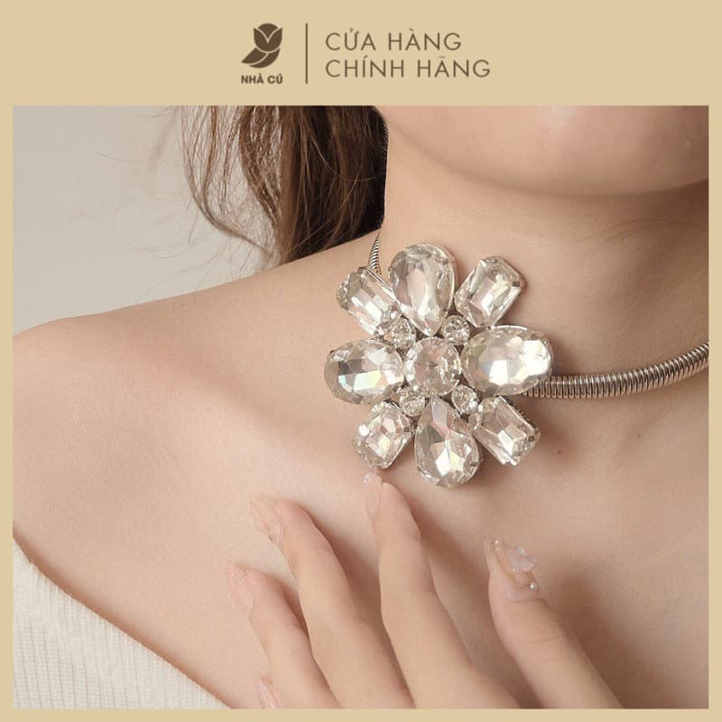 Dây Chuyền Choker Nữ NHÀ CÚ Mặt Hoa To Màu Bạc 7120