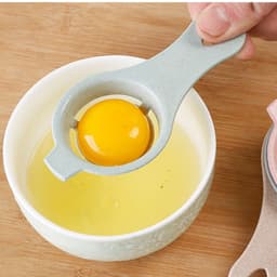 Muỗng lọc lấy lòng đỏ trứng 2