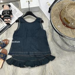 Set jeans xanh đậm sát nách phối chân váy xòe, set bò phong cách tiểu thư có bigsize 4