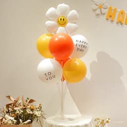 Trụ kèm bóng trang trí sinh nhật chủ đề hoa cúc 8
