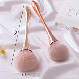 Chổi phủi bụi nail cán dài sang chảnh màu Ramdoom 1