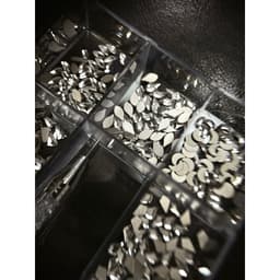Khay 500 Viên Đá Nail Chân Bằng Mix Siêu Sáng Trang Trí Đính Móng NAIL 5