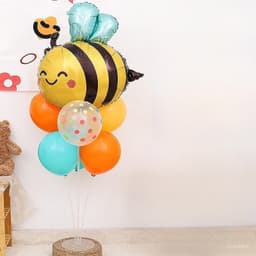 Trụ kèm bóng hình chủ đề ong vàng, bóng hình chủ ong vàng tone vàng nổi bật cho bé siêu xinh 5
