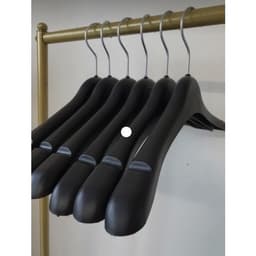 (COMBO 30-40-50 CÁI) Móc Nhựa Treo Quần Áo  Size 38cm LOẠI 1, Chất Liệu Nhựa Đen Sơn Bóng Không Xước Quần Áo 7