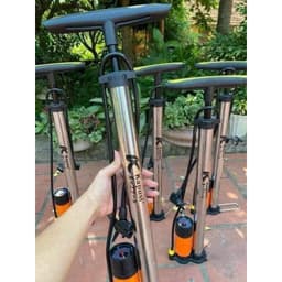 Bơm xe đạp xe máy Kapusi Dài 60cm lực bơm khỏe, bơm tay nhẹ nhàng tiện lợi có đầu bơm bóng, bơm đệm 8