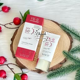 Kem Chống Nắng Love Skin White VK-II Nâng Tone Tự Nhiên Ngăn Ngừa Nám Sạm, Giữ Ẩm Da 50g 8