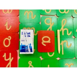 Bộ tập viết chữ chìm Montessori 2