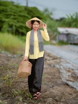 Bộ bà ba lụa vàng quần phi đen - Có bộ bà ba Bigsize- may sỉ bà ba toàn quốc - May bộ bà ba theo yêu cầu 6