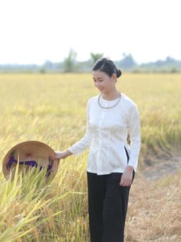 Bộ Áo Bà Ba Gấm Trắng - Có bộ bà ba Bigsize- may sỉ bà ba toàn quốc - May bộ bà ba theo yêu cầu 1