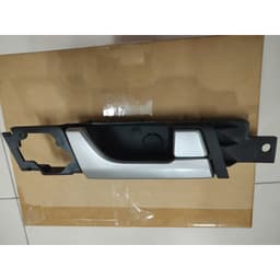 Tay mở cửa trong Chevrolet Captiva 06-15 Giá bán tính 1 cái 5